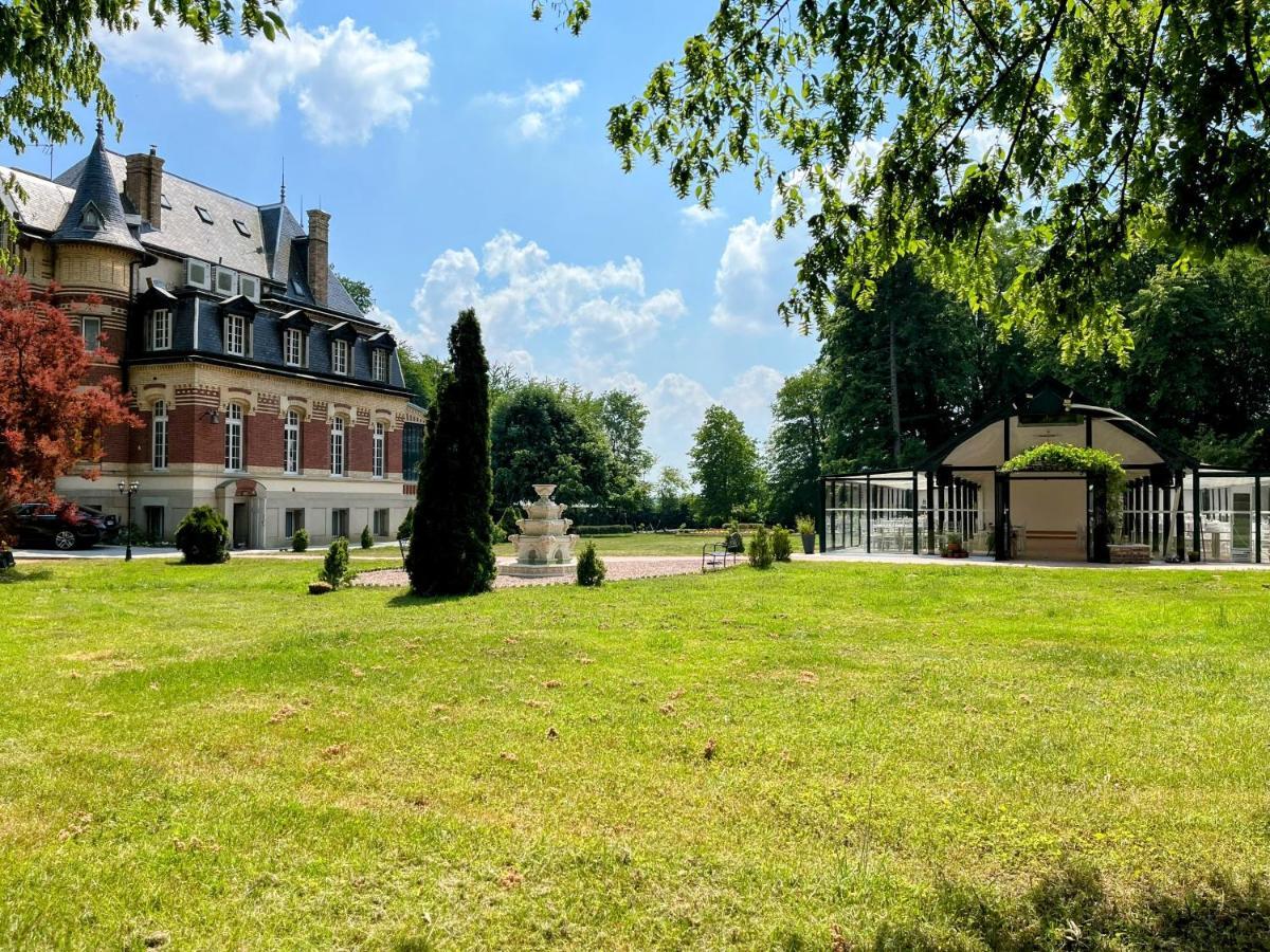 Chateau De Moliens Eksteriør bilde